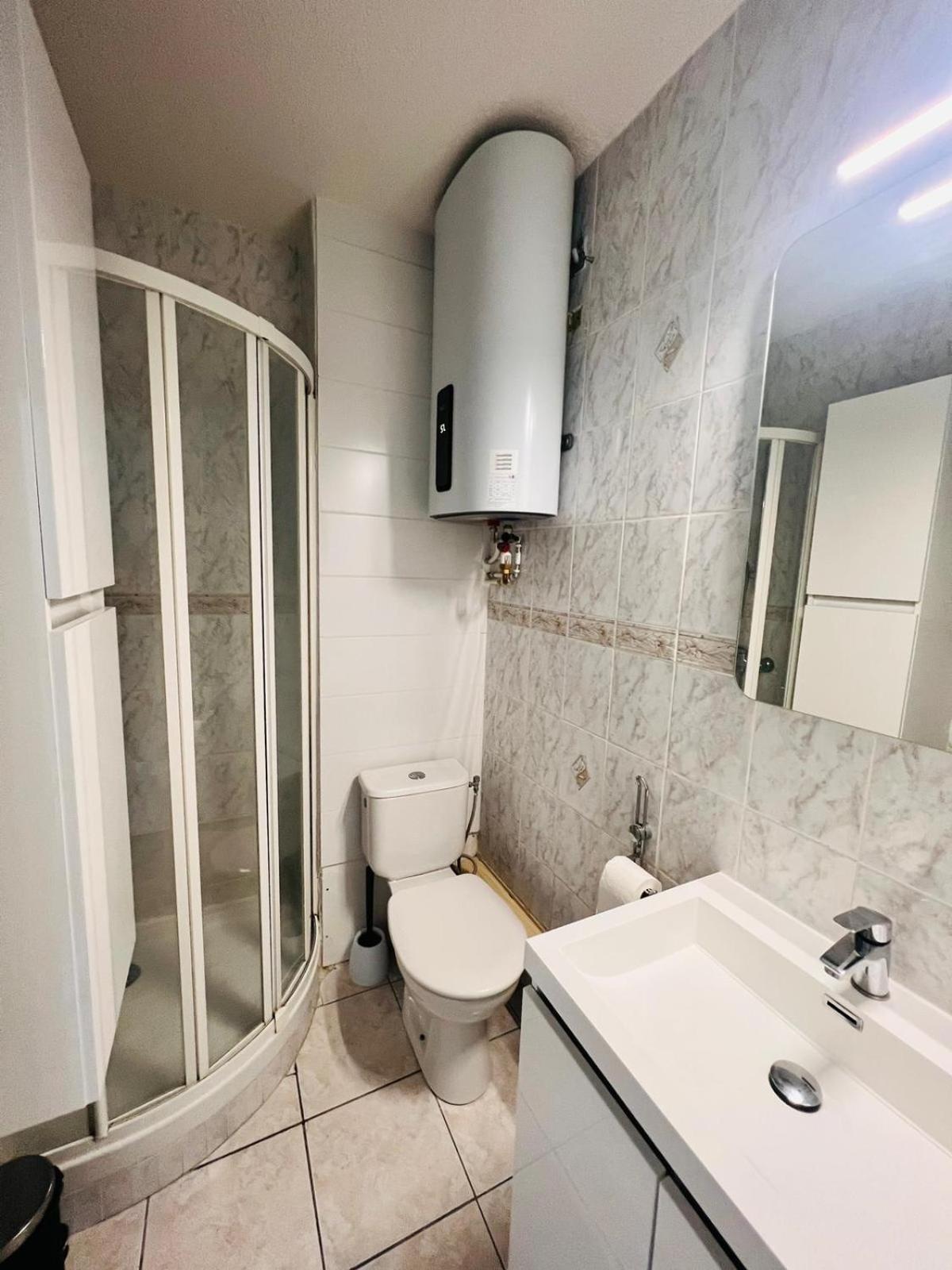 Les Appartements De Lina By Lg Immo - Self Check-In - لا غراند موت المظهر الخارجي الصورة
